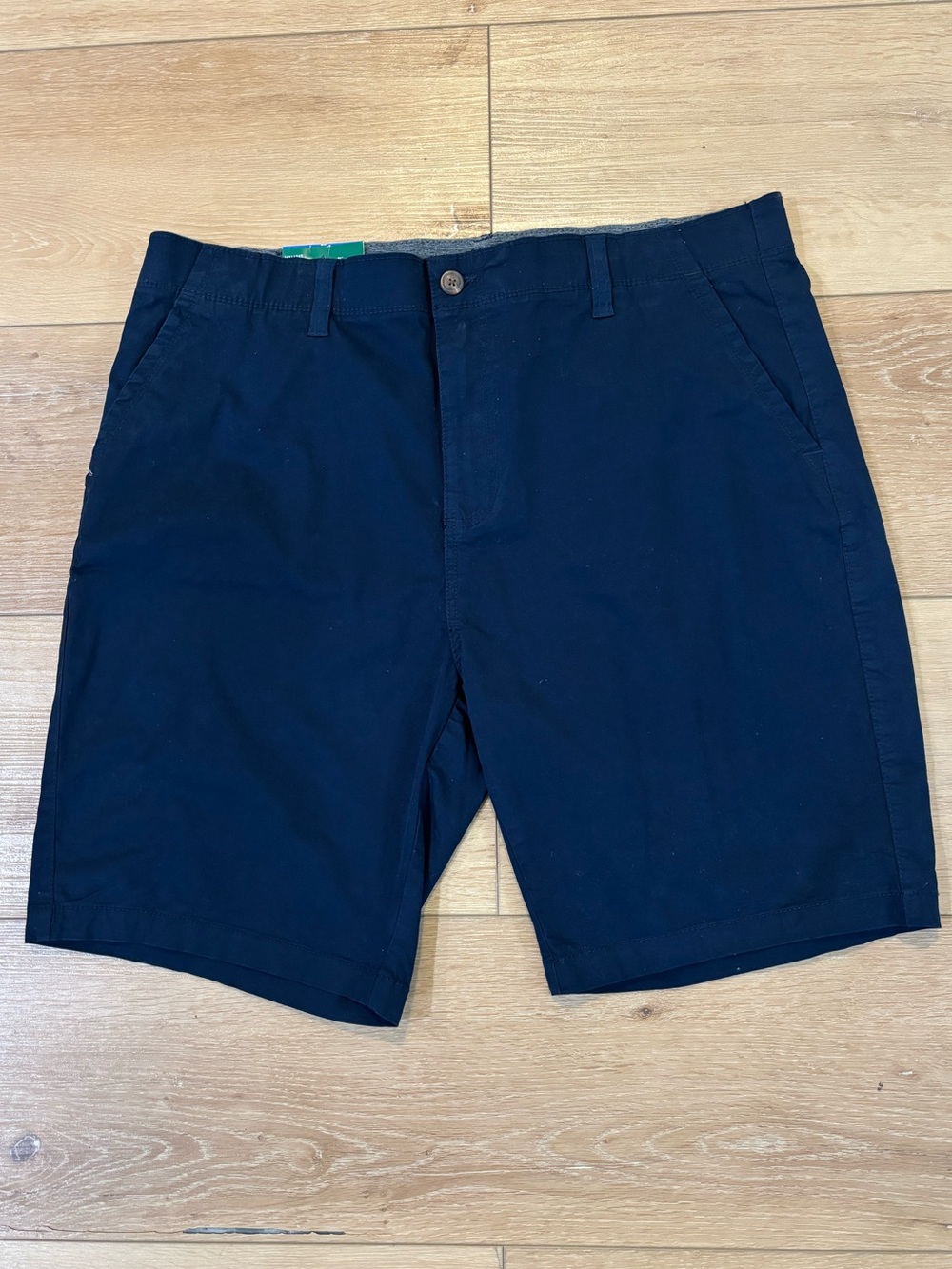 Iron CO. NWT Shorts Size 38 Navy